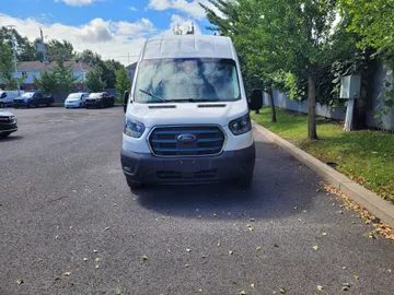 2025 Ford E-Transit Cargo Van - image 2