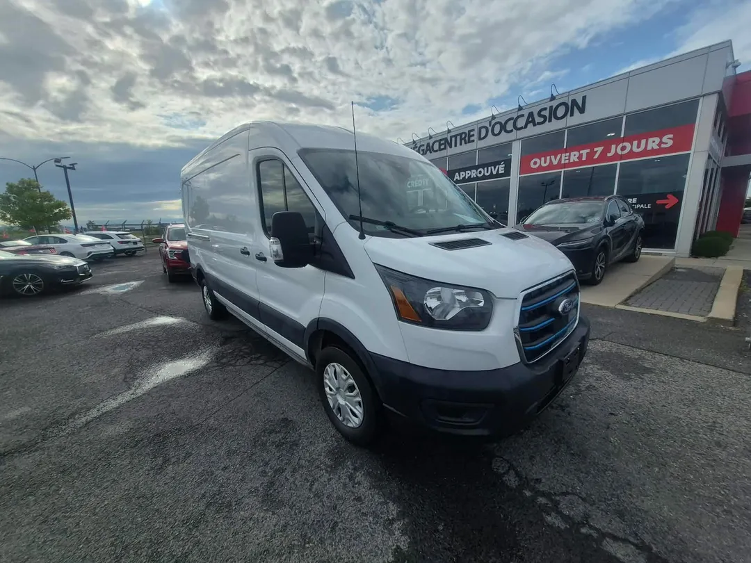 2022 Ford E-Transit Cargo Van