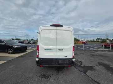2022 Ford E-Transit Cargo Van - image 6