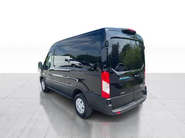 2023 Ford E-Transit Cargo Van - image 10
