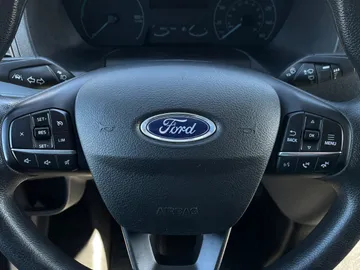 2023 Ford E-Transit Cargo Van - image 15