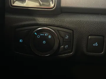 2020 Ford Ranger - image 16