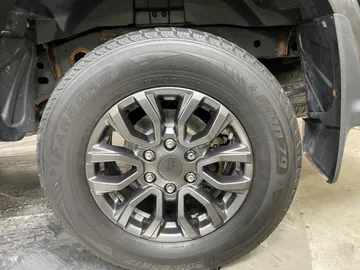 2020 Ford Ranger - image 6