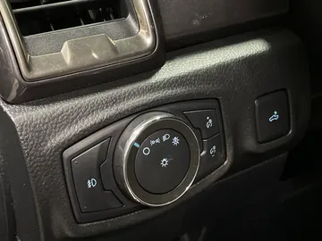 2021 Ford Ranger - image 30