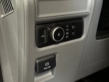 2023 Ford F-150 - image 26