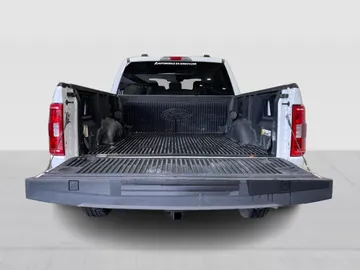2023 Ford F-150 - image 13