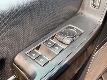 2021 Ford F-150 - image 24