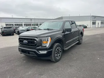 2023 Ford F-150 - image 3