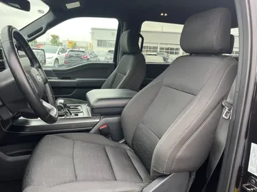 2023 Ford F-150 - image 9