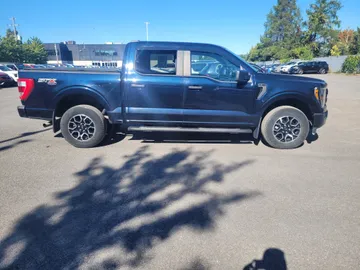 2023 Ford F-150 - image 4