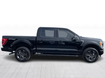 2023 Ford F-150 - image 2