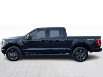 2023 Ford F-150 - image 10