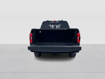 2023 Ford F-150 - image 13