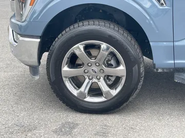 2023 Ford F-150 - image 6