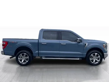2023 Ford F-150 - image 2