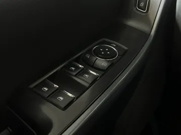 2023 Ford F-150 - image 24