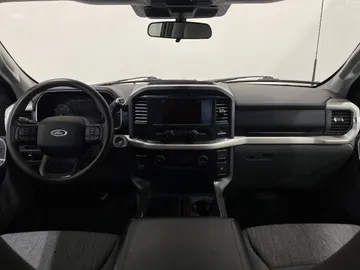 2021 Ford F-150 - image 4