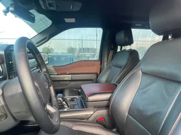 2022 Ford F-150 - image 8