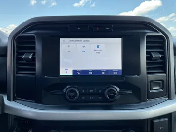 2022 Ford F-150 - image 26