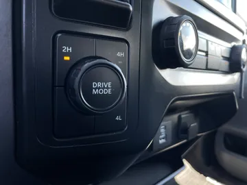 2022 Ford F-150 - image 22