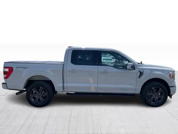 2023 Ford F-150 - image 9