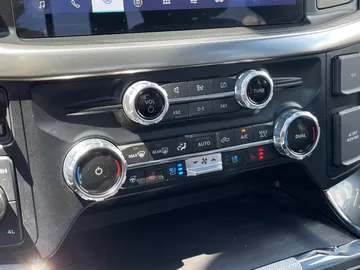 2023 Ford F-150 - image 31