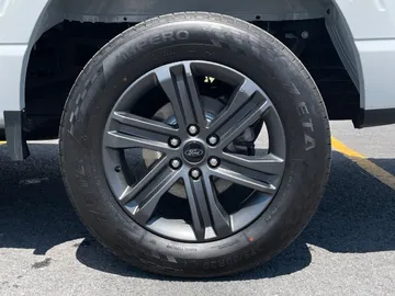 2023 Ford F-150 - image 20