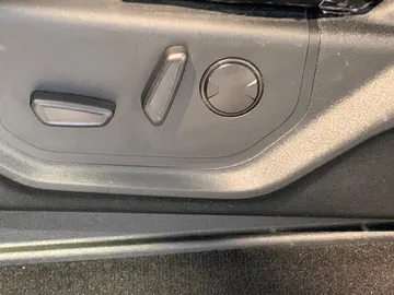 2020 Ford F-150 - image 18