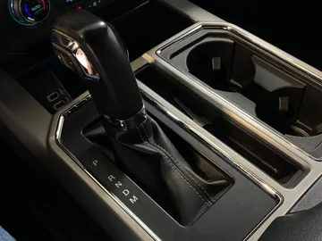 2020 Ford F-150 - image 32
