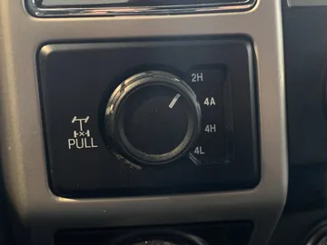 2020 Ford F-150 - image 24
