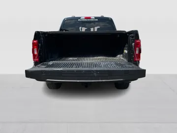 2023 Ford F-150 - image 13