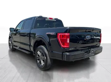 2023 Ford F-150 - image 11
