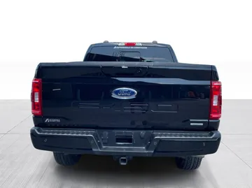 2023 Ford F-150 - image 12