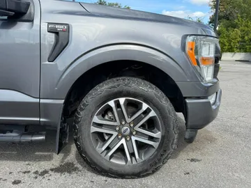 2021 Ford F-150 - image 7