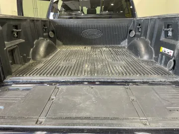 2023 Ford F-150 - image 33