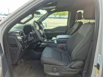 2024 Ford F-150 - image 7