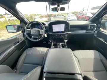 2024 Ford F-150 - image 8