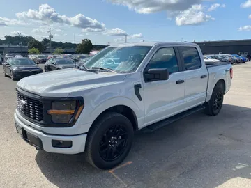 2024 Ford F-150 - image 3