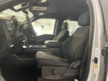 2024 Ford F-150 - image 3
