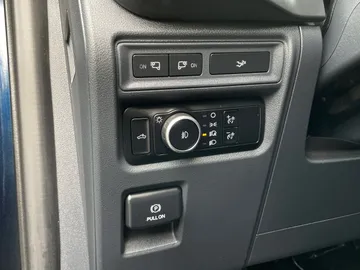 2024 Ford F-150 - image 18