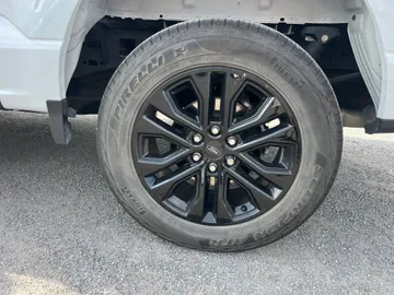 2024 Ford F-150 - image 7