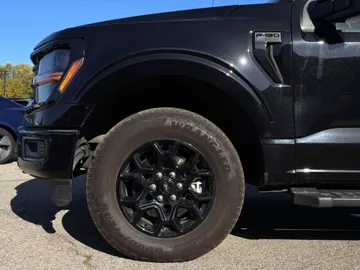 2024 Ford F-150 - image 7