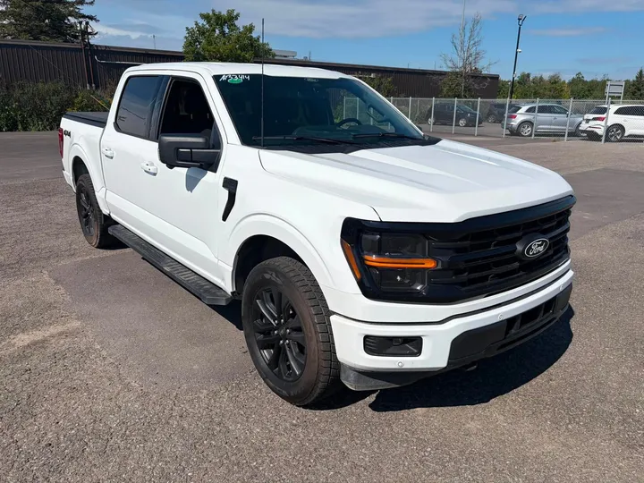 2025 Ford F-150 - image principale