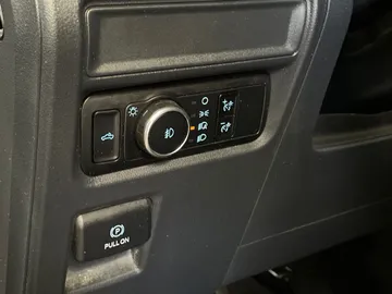 2024 Ford F-150 - image 27