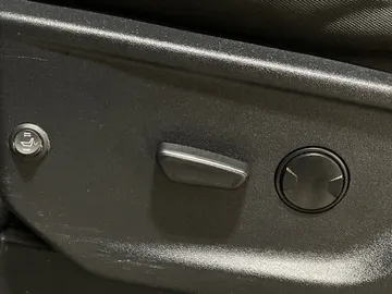 2024 Ford F-150 - image 17