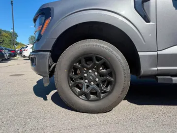 2024 Ford F-150 - image 7