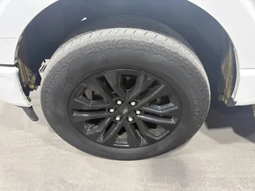 2024 Ford F-150 - image 7