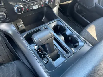 2024 Ford F-150 - image 29