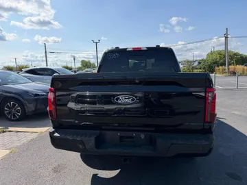 2024 Ford F-150 - image 6