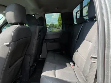 2019 Ford F-150 - image 15